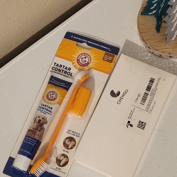 Pet tooth care kit new sealed toothpaste toothbrush and dental kit unopened - Picture 5 of 10